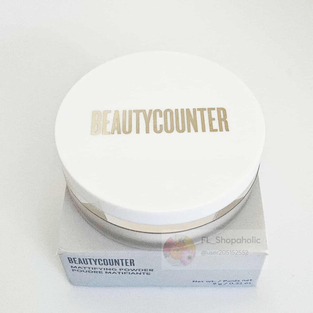 *Beautycounter* Mattifying Powder - NEW! - FAST SHIP!